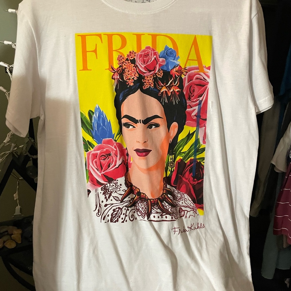 Frida Kahlo Graphic T-Shirt